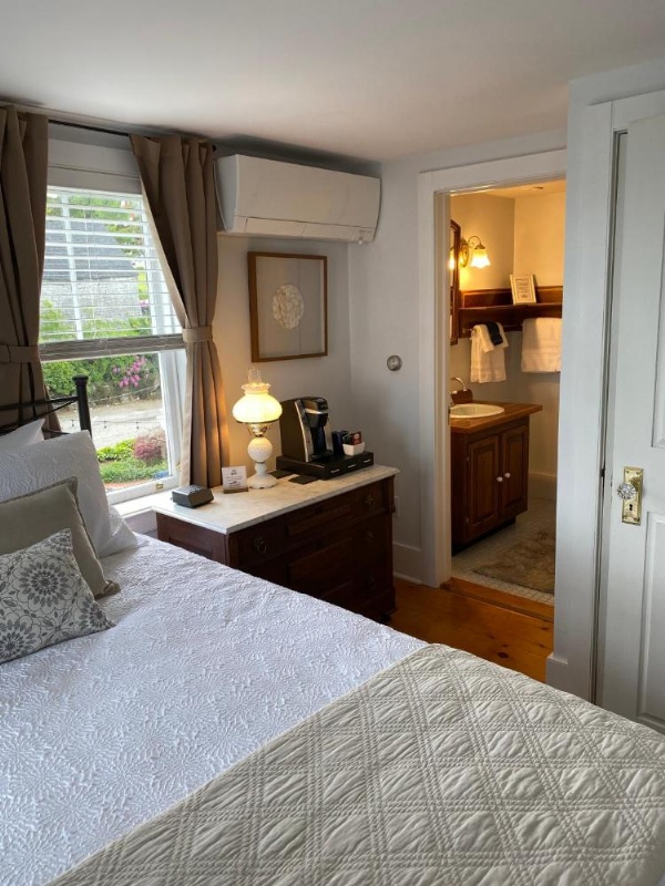 Spouter Inn Bed & Breakfast image 16